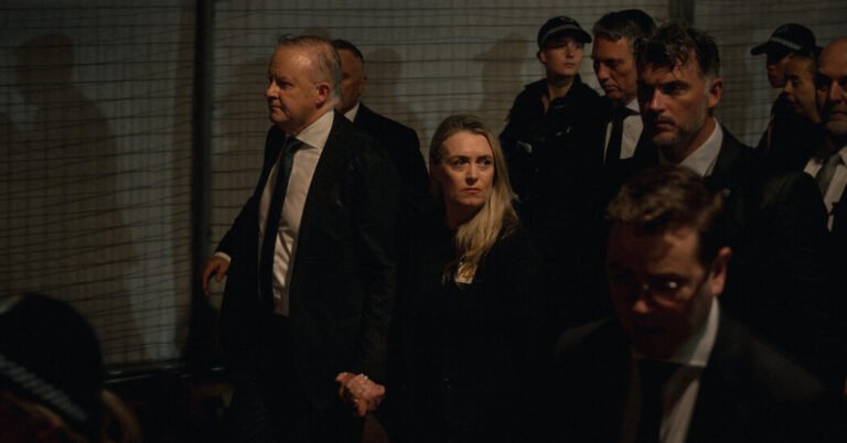 After Bondi Massacre, a Moment of Unity. Then, Bitter Partisanship. Livezstream.com