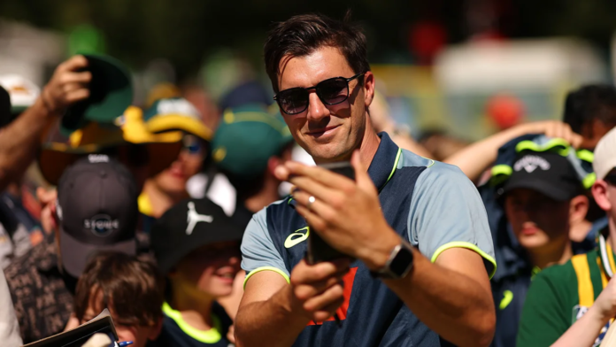 Cummins, Hazlewood set to be included in Australia's T20 World Cup squad
Livezstream.com