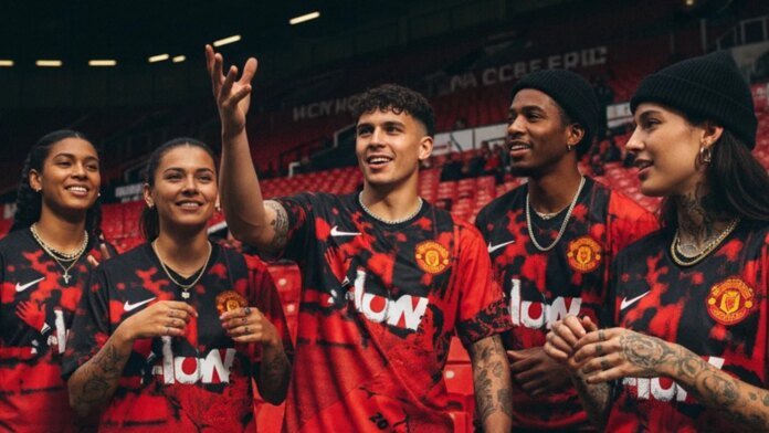 Iconic Man Utd moments immortalised in special-edition shirts
Livezstream.com