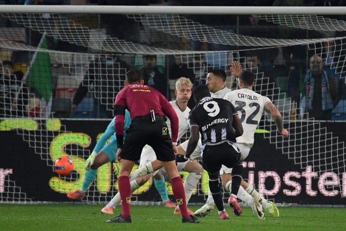 Lazio write formal letter of protest, but referees defend controversial Lazio write formal letter of protest, but referees defend controversial goal
Livezstream.com