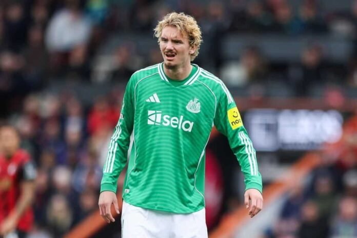 Man United v Newcastle: Confirmed line-ups as Lisandro Martinez starts for hosts amid injuries and absences
Livezstream.com