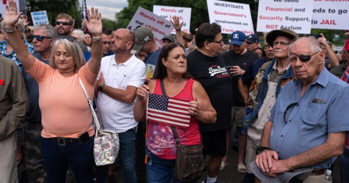 South Africa Arrests Kenyans Working on U.S. Refugee Applications Livezstream.com