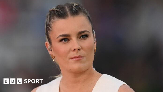 Women shouldn't be scared to discuss periods - Hartley
Livezstream.com