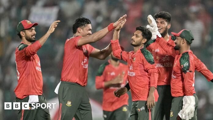 Bangladesh refuse to travel to India for World Cup
Livezstream.com