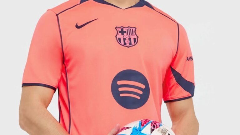 Barcelona's Total 90-inspired 2025/26 third kit leaked
Livezstream.com