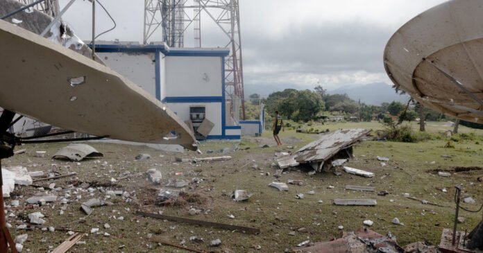 Cuba says 32 of its citizens were killed in Venezuela, including military personnel. Livezstream.com