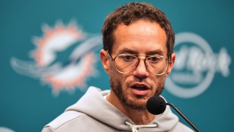 Dolphins fire head coach McDaniel
Livezstream.com