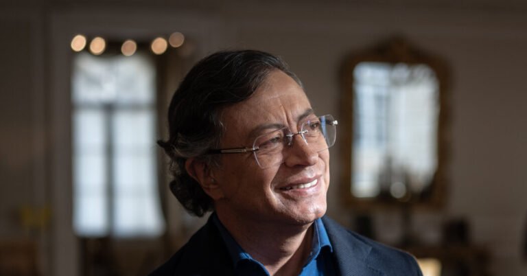 How an Abrupt Call Between Trump and Colombia’s President Averted a Crisis Livezstream.com