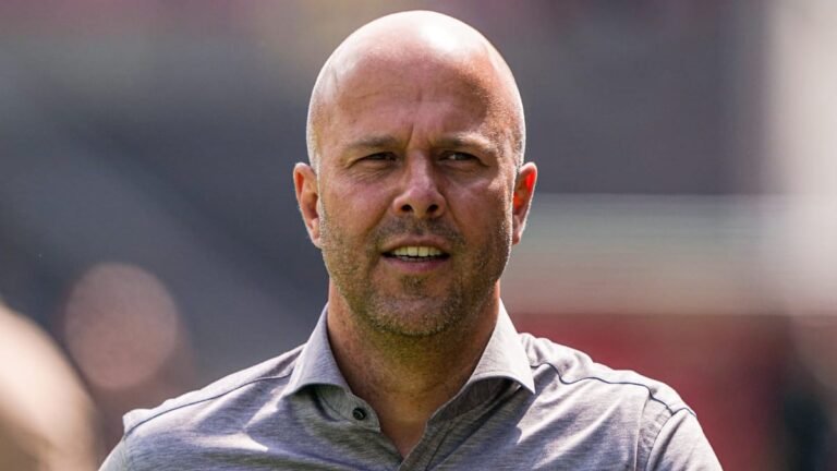 LIVE – Liverpool v Leeds: Commentary, updates, goals and stats as Reds change three
Livezstream.com