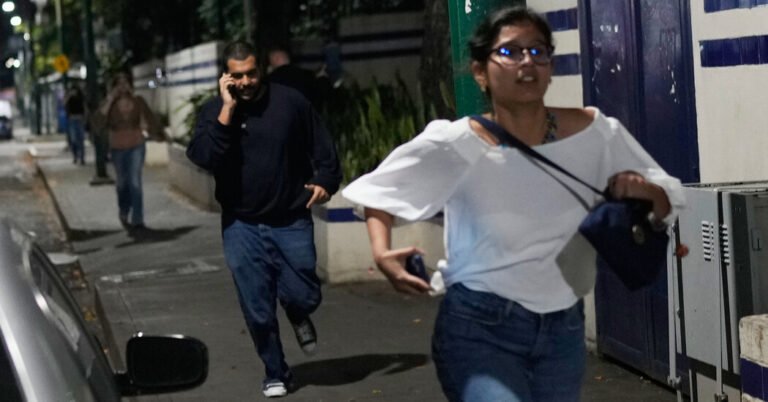 Live Updates: U.S. Captures Venezuelan Leader, Trump Says Livezstream.com