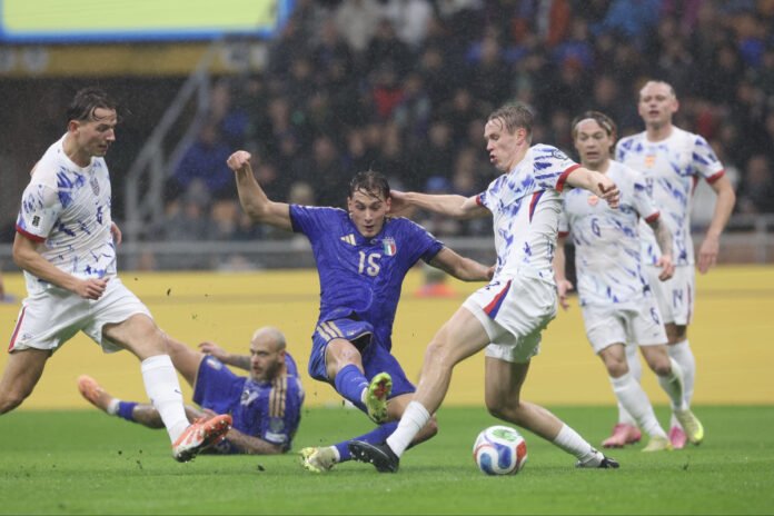 Serie A clubs and coaches don’t care about Italy national team, newspaper says
Livezstream.com