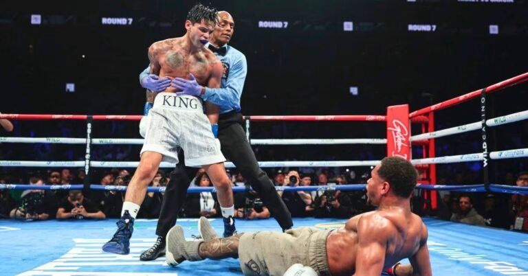 Shawn Porter Didn’t Hesitate When Asked If Devin Haney Can Ever Beat Ryan Garcia
Livezstream.com