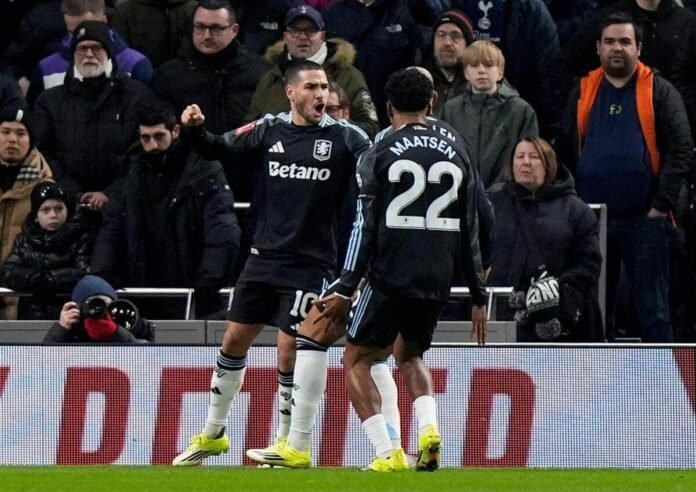 Tottenham 1-2 Aston Villa: Buendia and Rogers goals pile pressure on Frank despite Spurs fightback
Livezstream.com